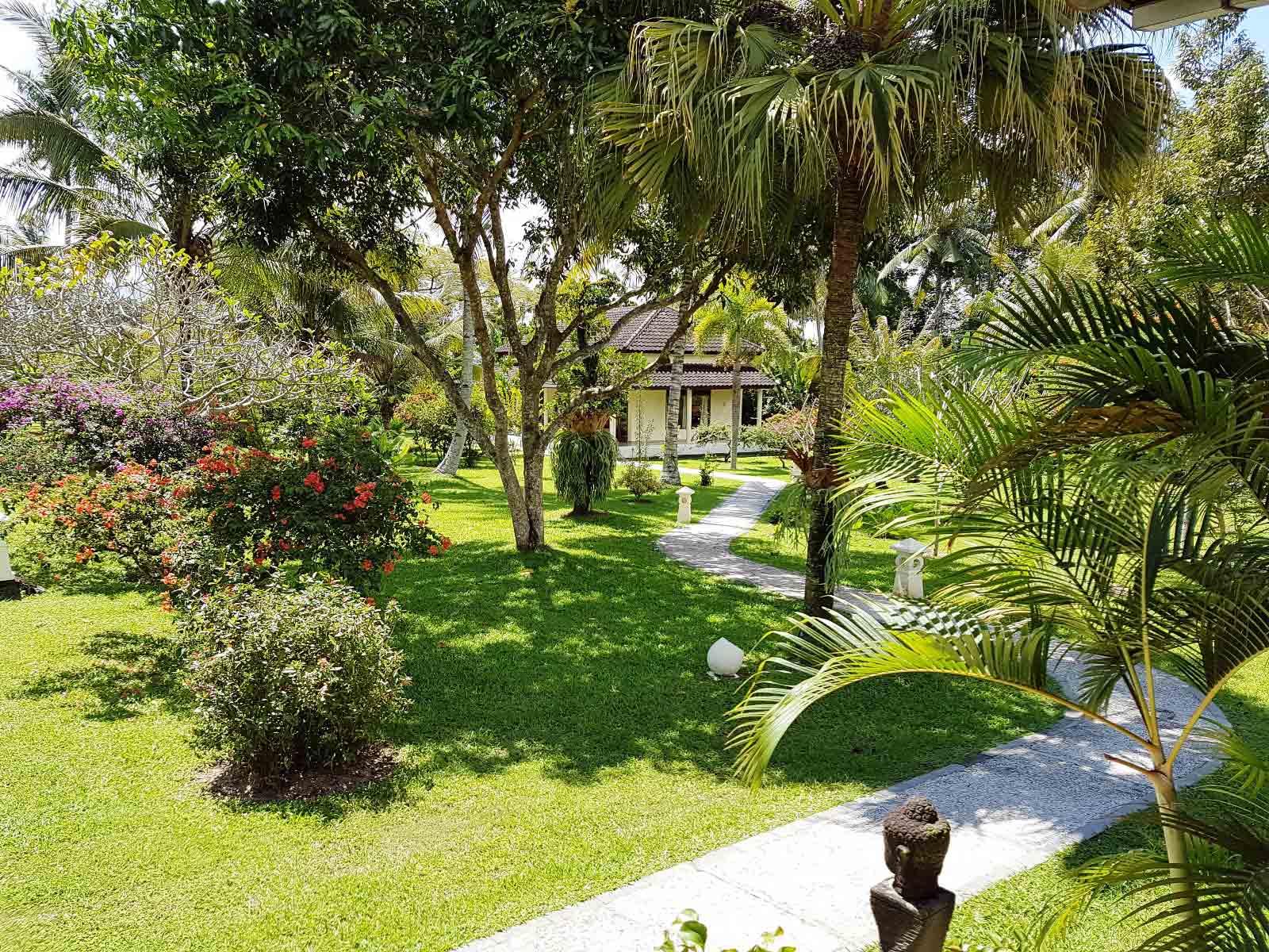 Kalibaru, Rumah Kita Guesthouse  Hotel Java  Rama Tours
