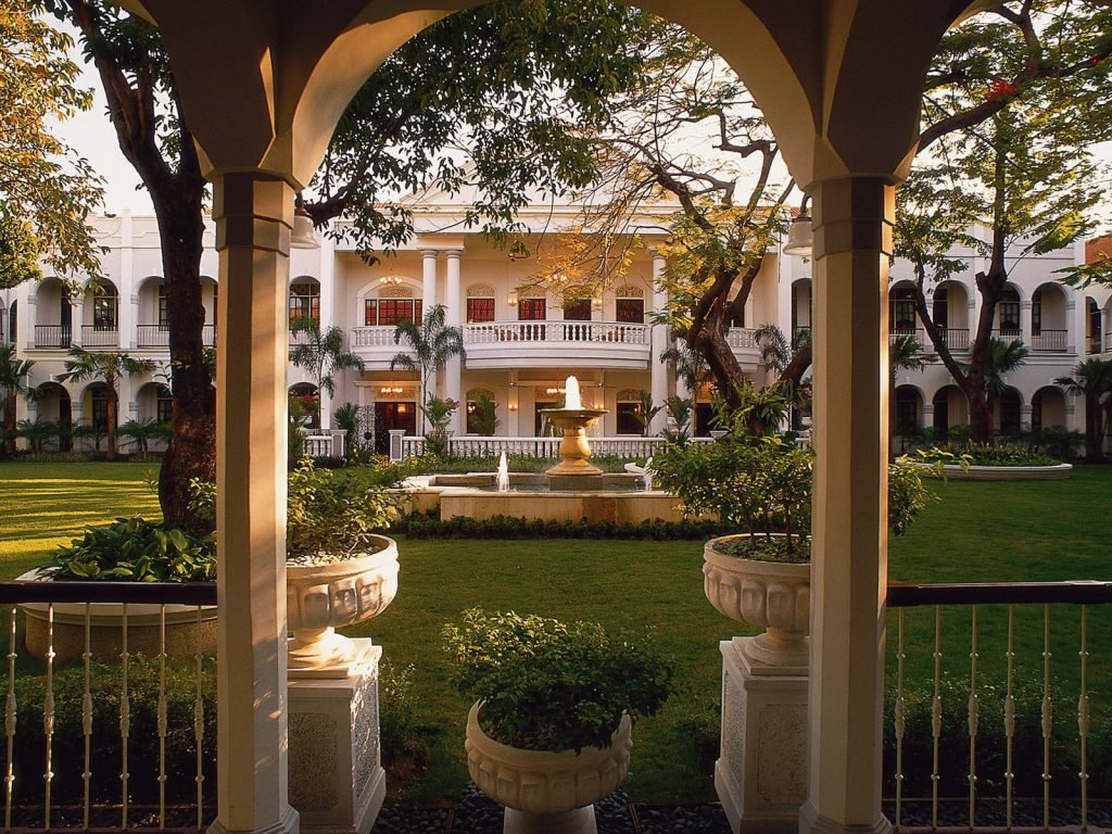 Surabaya, Majapahit hotel | Rama Tours