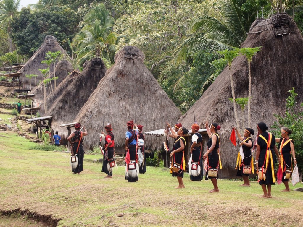 Flores, Bajawa | Rama Tours