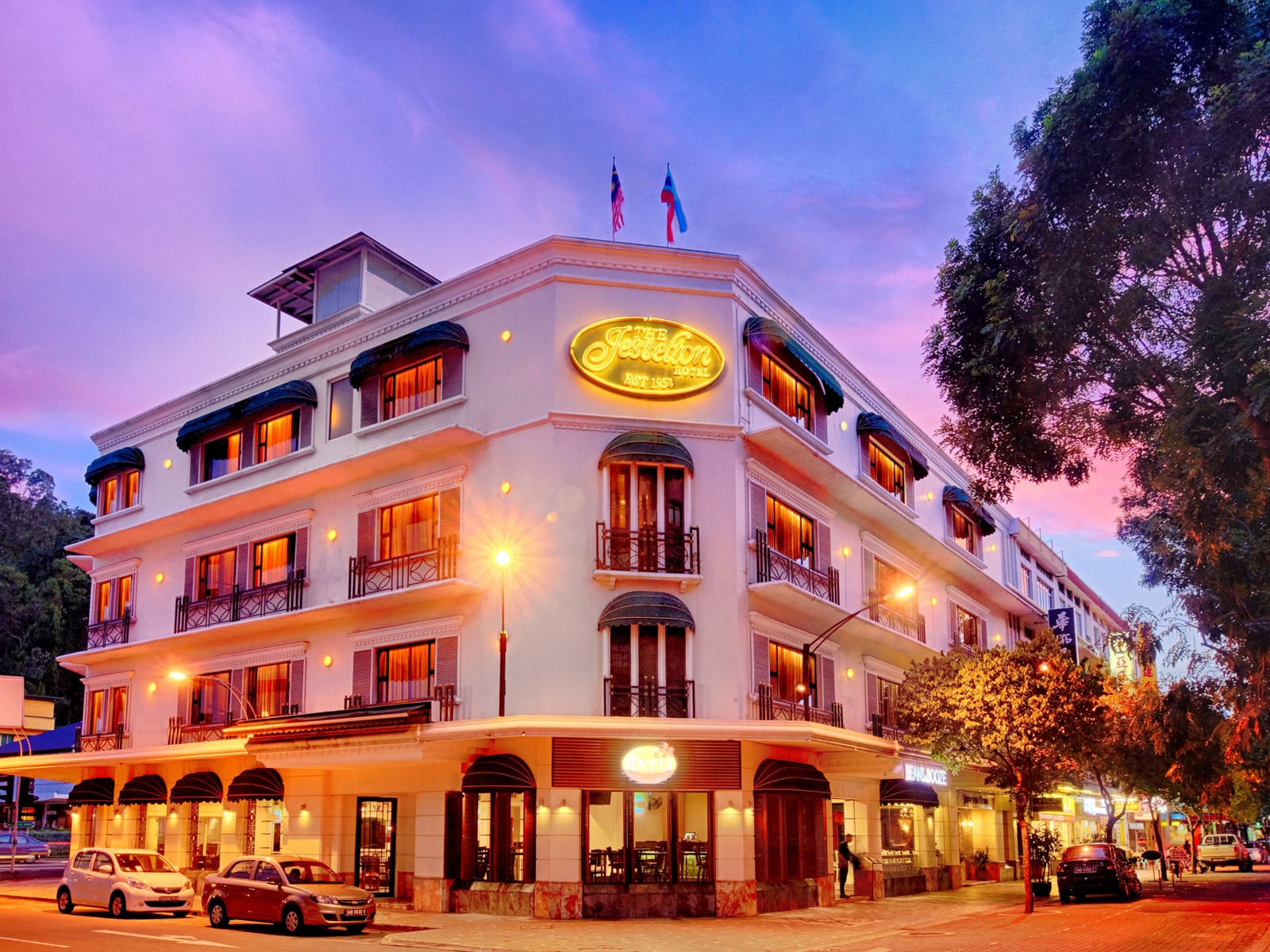 Kota Kinabalu, Jesselton hotel | Hotel Sabah | Rama Tours
