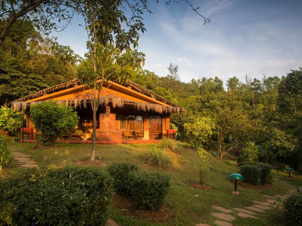 Coorg (Madikeri), Heritage resort | Rama Tours