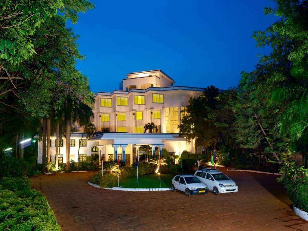 Thanjavur (Tanjore), Sangam hotel | Rama Tours