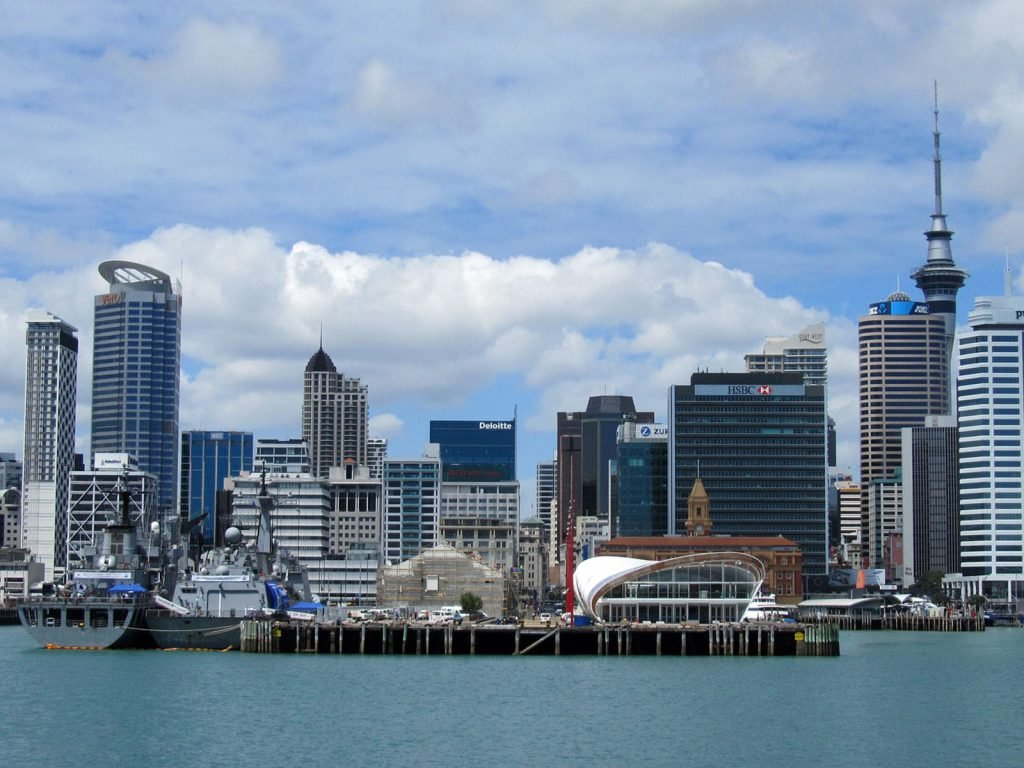 Auckland | Rama Tours