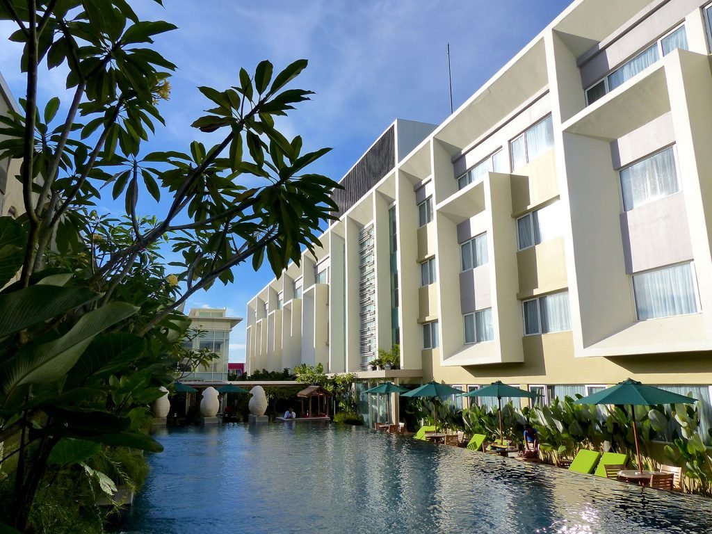 Sentanimeer, Grand Allison hotel | Rama Tours