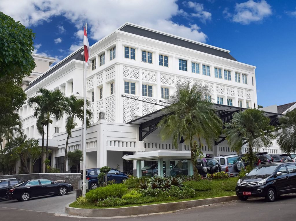 Bogor, The Mirah hotel | Rama Tours
