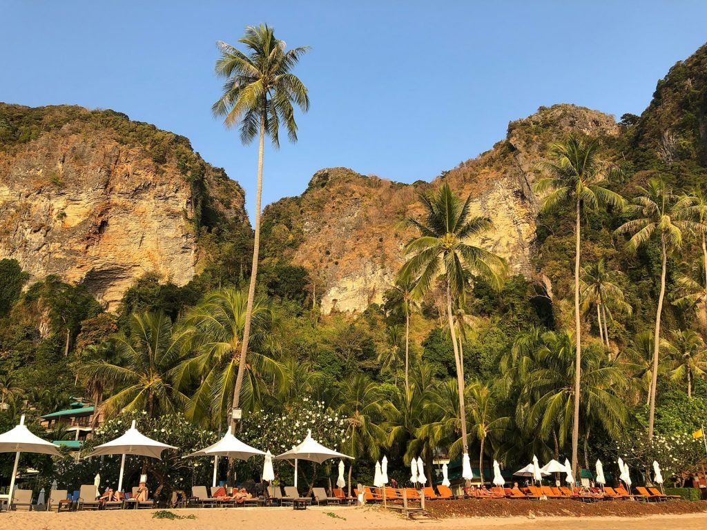 Krabi, Centara Grand Beach Resort & Villa’s | Rama Tours