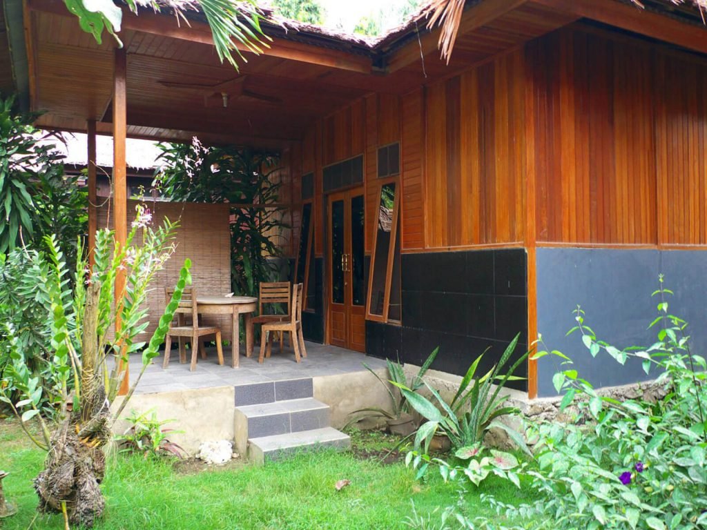 Halmahera (Tobelo), Kupa Kupa Beach Cottages | Rama Tours