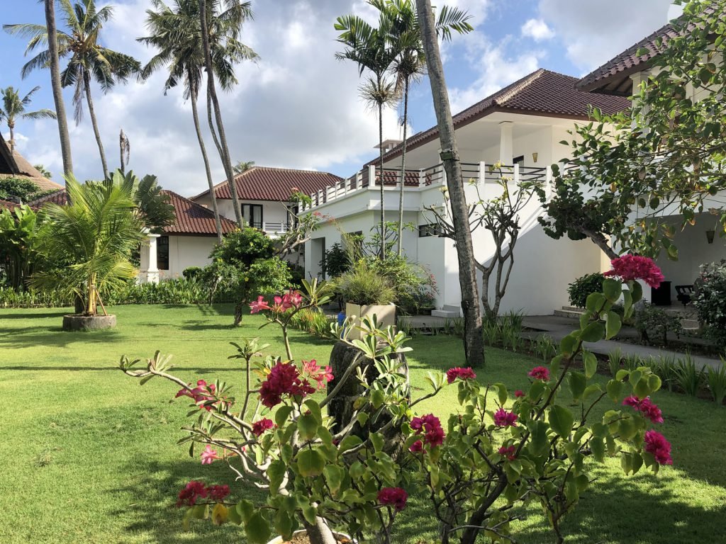 Canggu, Legong Keraton Beach hotel | Rama Tours