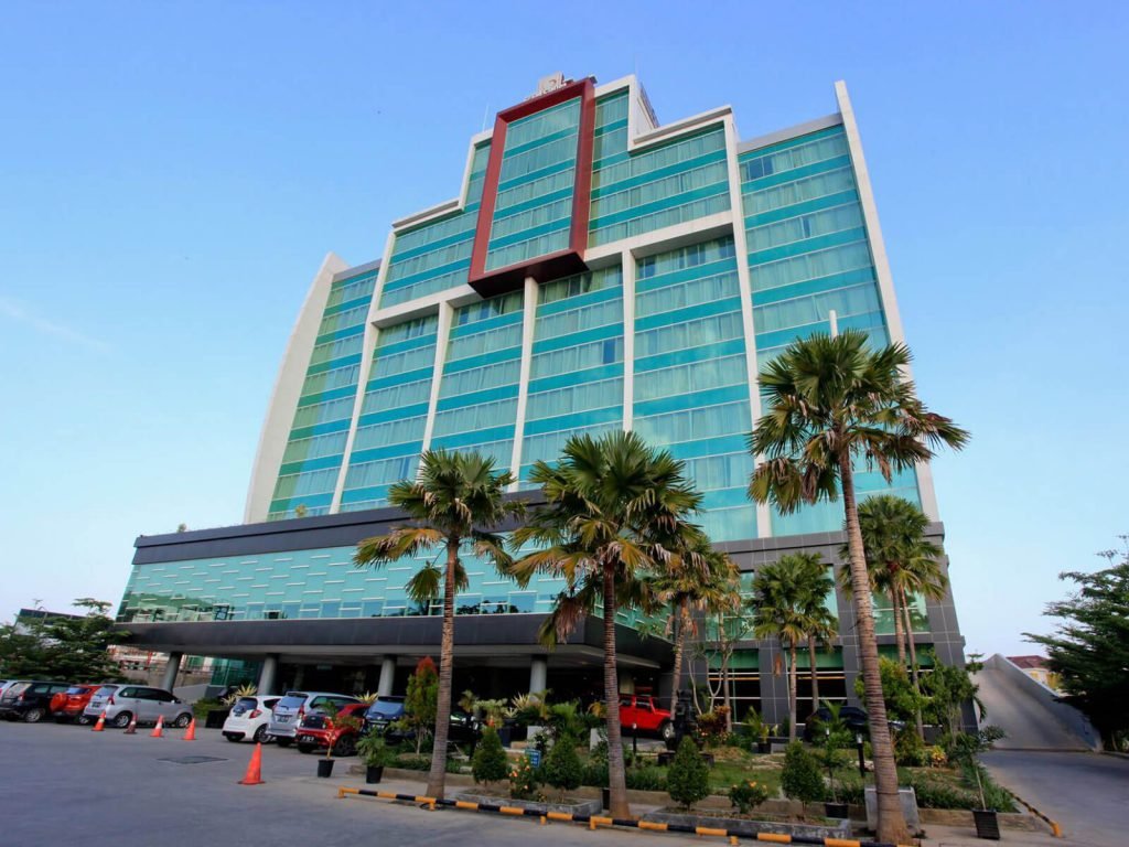 Kendari, Claro hotel | Rama Tours